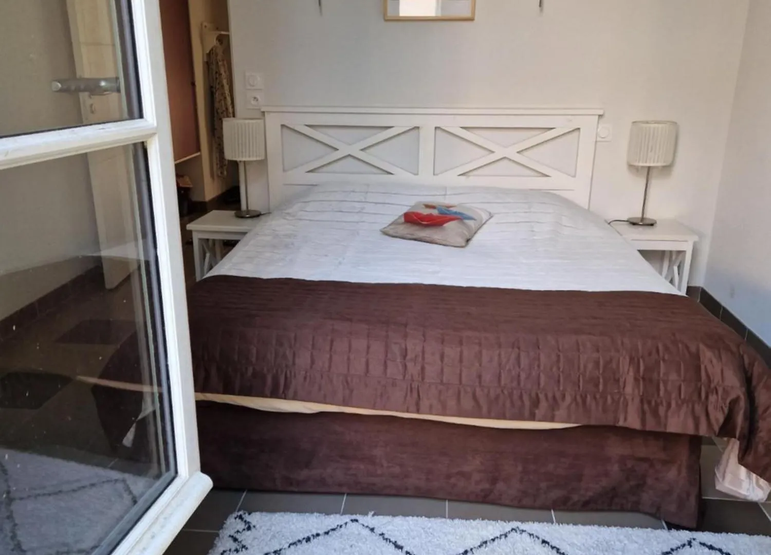 Charmant T3 Plain-Pied Avec Terrasse Privee, Parking Gratuit Et Piscine A Baden 0*,