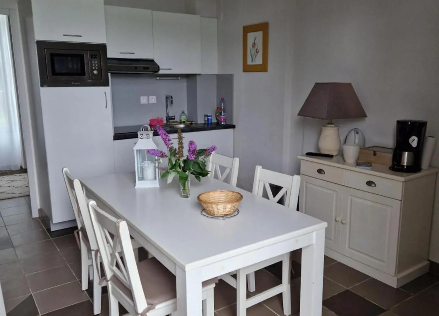 Charmant T3 Plain-Pied Avec Terrasse Privee, Parking Gratuit Et Piscine A Baden 0*,  France