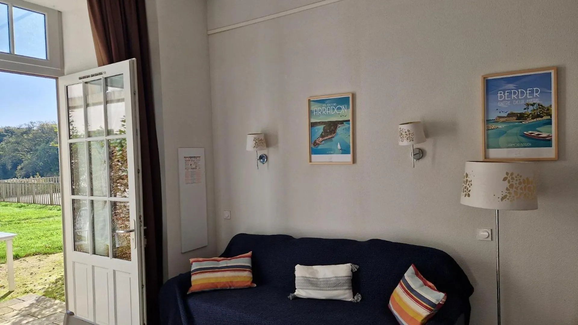 Apartment Charmant T3 Plain-Pied Avec Terrasse Privee, Parking Gratuit Et Piscine A Baden France