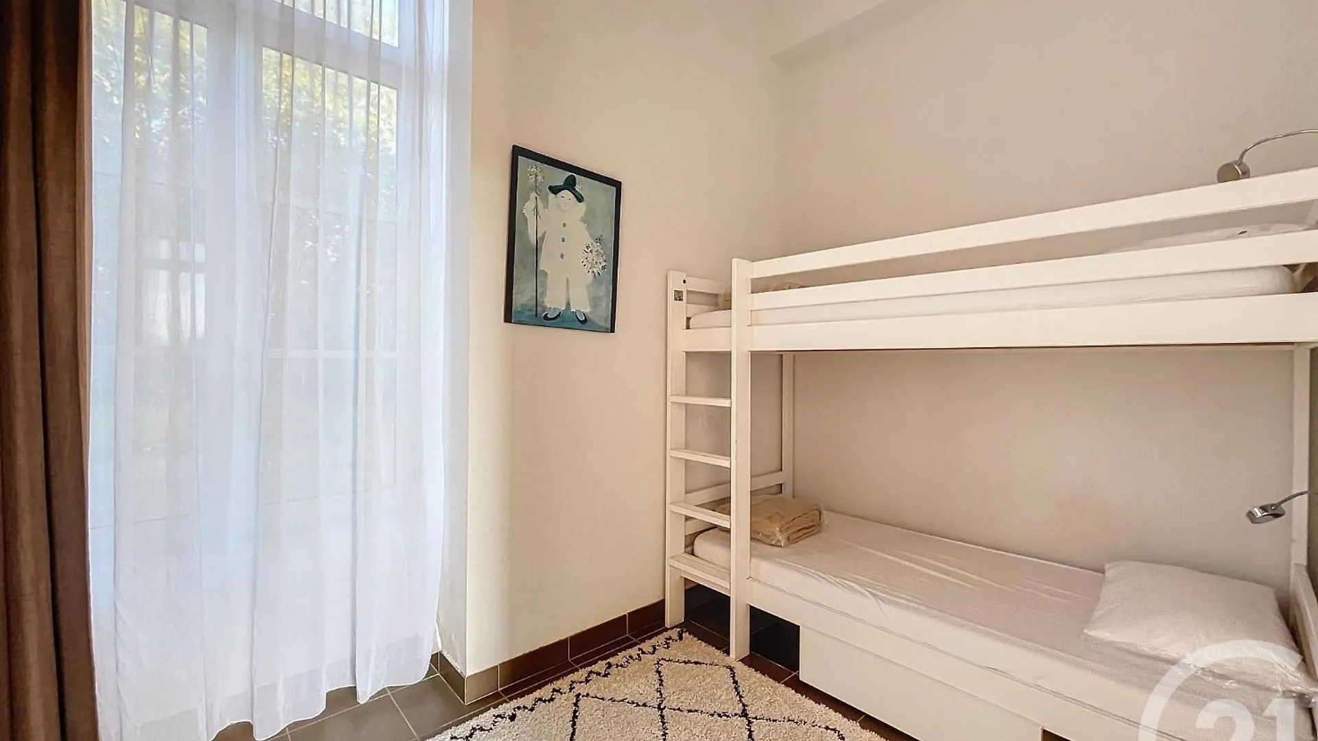 Charmant T3 Plain-Pied Avec Terrasse Privee, Parking Gratuit Et Piscine A Baden 0*,